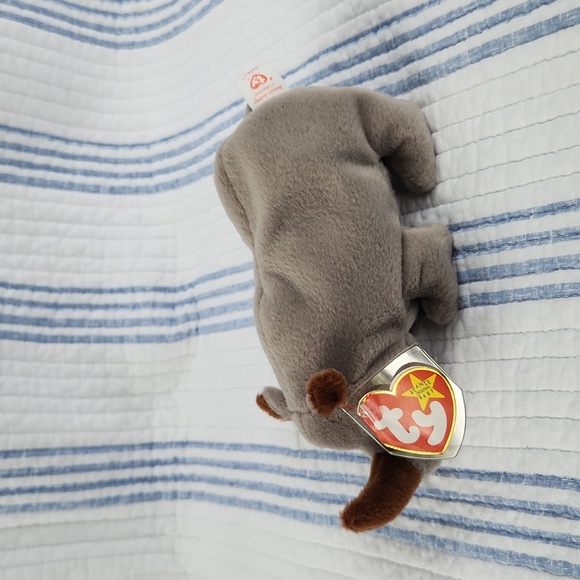 Ty Beanie Babies Spike The Rhinoceros With Tag Errors 1996 - Picture 2 of 11